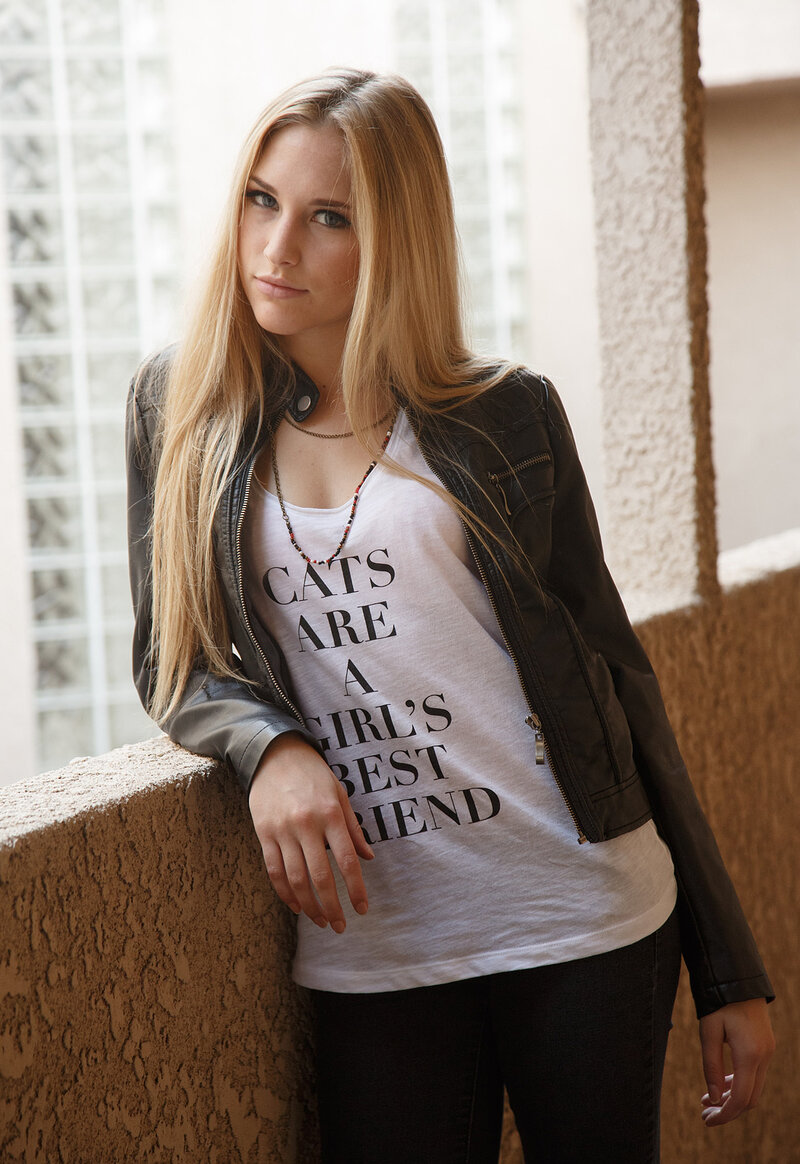 Проститутка Эмилия